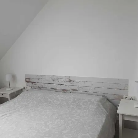 Rural 3 épis Aux Pieds Des Ar'den - 1 Isolée Et 2 Dans Hall De Nuit - 34 Rue Du Château à 5564 Wanlin - 4 Adultes Et 2 Enfants *